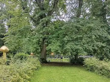 Photo de Jardins du château de BelÅ“il