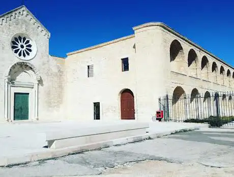 Photo de Santuario Santa Maria di Colonna