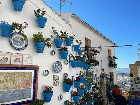 Photo de Torre de San Rafael
