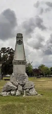 Monumento à Defesa do Minho (1809)