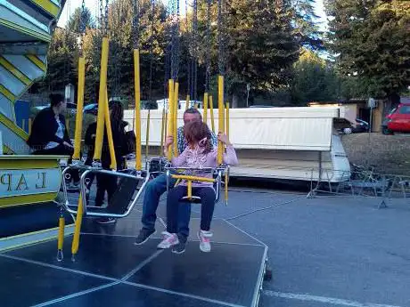 Photo de Piazza Indipendenza