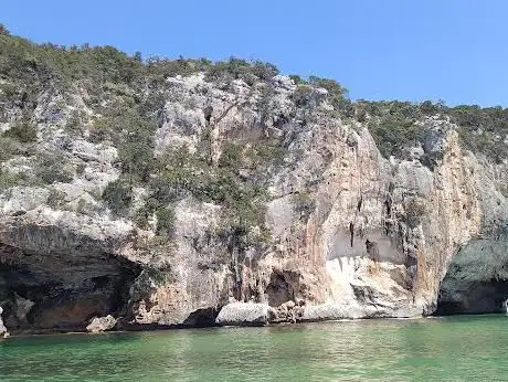 Grottes du Bue Marino