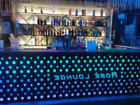 Sala rose lounge