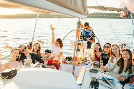 Private Sailing Trips & Sailing School in Barcelona