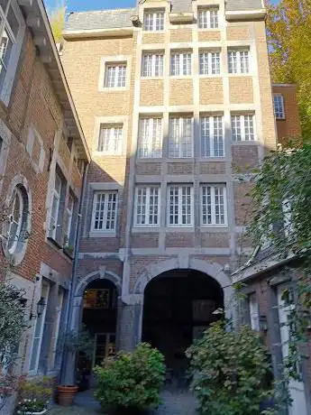 Cour Saint-Remy