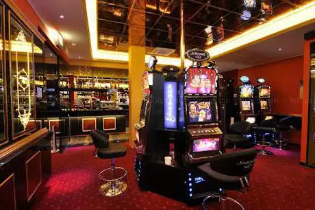 Photo de Admiral Club