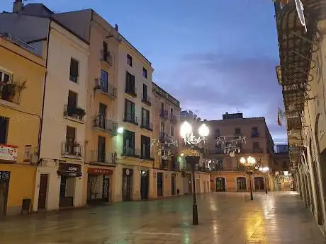 Photo de Plaça de les Cols