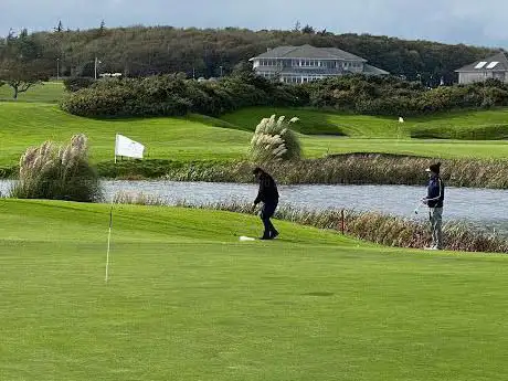 Photo de Galway Bay Golf Resort