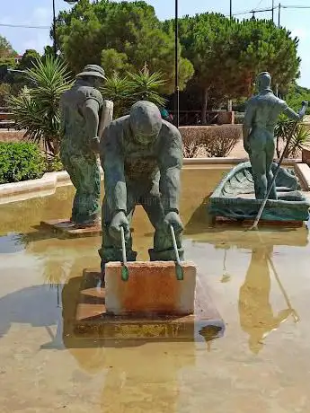 Photo de Monumento a los Salineros