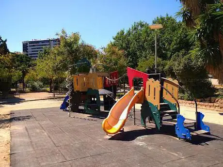 Photo de Parc infantil de Trànsit