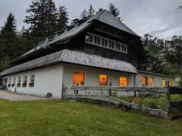 Photo de Uni-Haus Schauinsland (früher Fachschaftshaus Uni Freiburg)