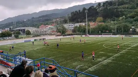 Photo de Ibarretako Errekaortuko oinbola zelaia