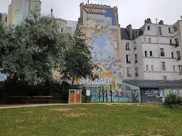 Photo de Square Léon