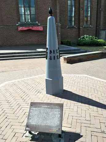 Photo de De Grenspaal