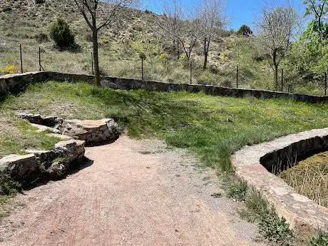 Photo de Fuente de la UmbrÃa - Parque Merendero de la Virgen de Mora