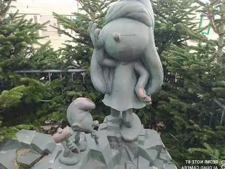 Statue Smurfin