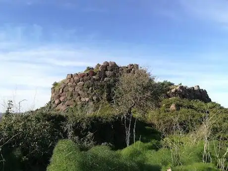 Nuraghe Biriola Dualchi