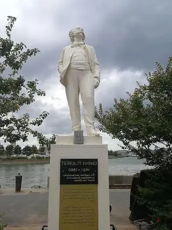 Statue de Gustave Flaubert