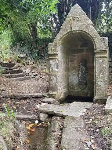 Fontaine Saint Monna