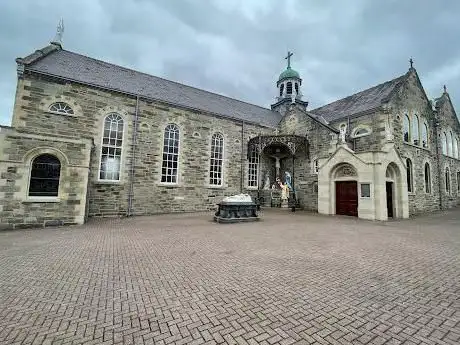 Photo de St. Columba's Church Long Tower