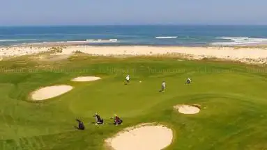 Photo de Golf Bretagne Village Pierre et Vacances Port du Crouesty