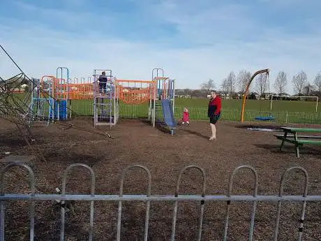 Photo de King George Playing Fields Play Area