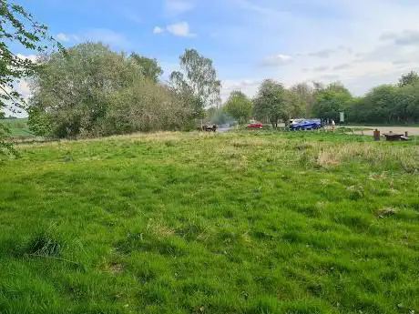Photo de Brampton Valley car park