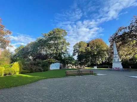 Beverley's Memorial Gardens