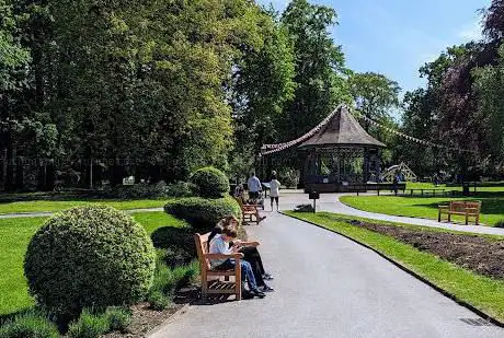 Photo de Caldecott Park