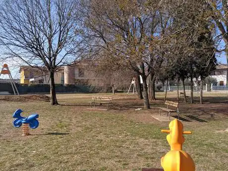 Photo de Parco giochi