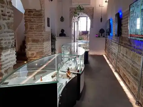 Photo de Al Iksir - Museo de la Alquimia