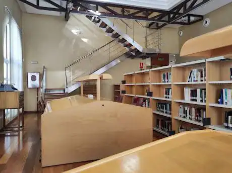 Photo de Biblioteca Pública Municipal de Ocaña.