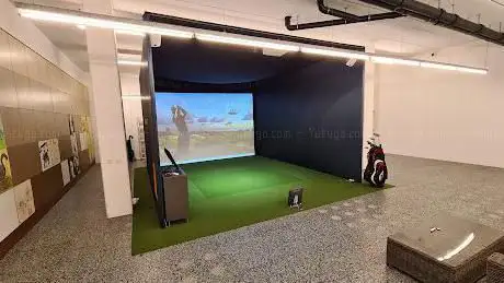 Albatross Indoor Golf