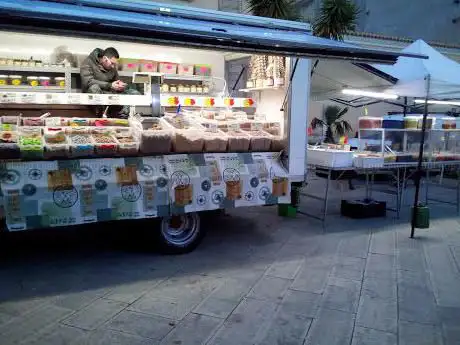 Photo de Mercato della frutta