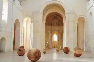 Photo de Collégiale Sainte-Croix