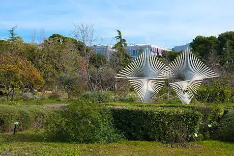 Photo de Parc i Roserar de Cervantes