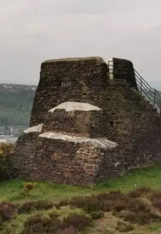 Photo de Nab End Tower
