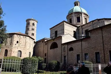 Photo de Baptistère Des Ariens