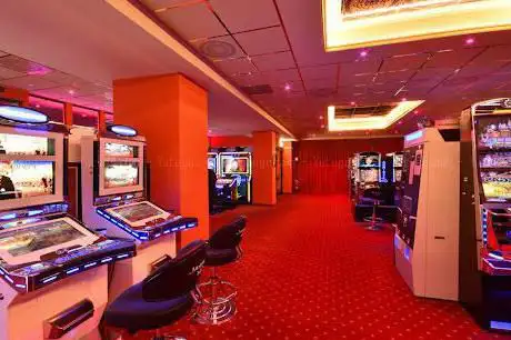 Sala Admiral SLOT & VLT