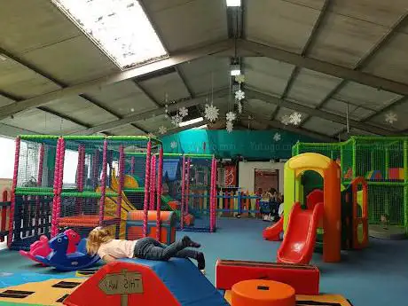 Roarsome Play Cornwall