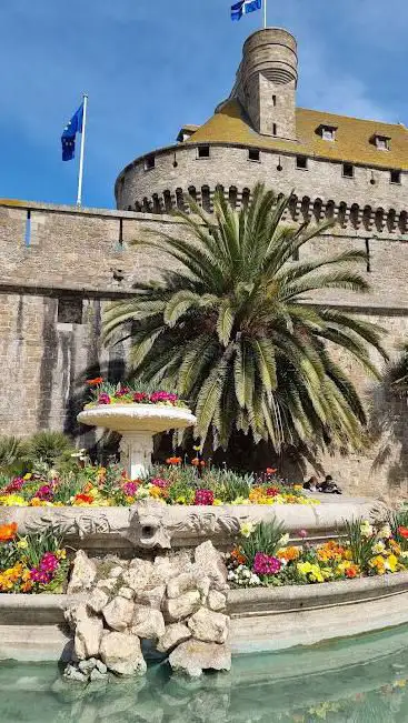 Carrousel Porte St Vincent SAINT MALO