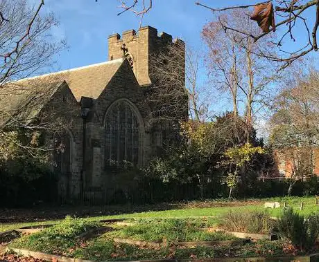Photo de St John the Divine Merton