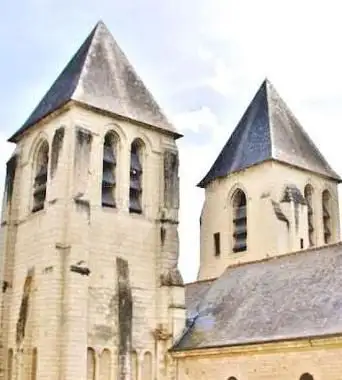 Photo de Collegiale Saint Mexme