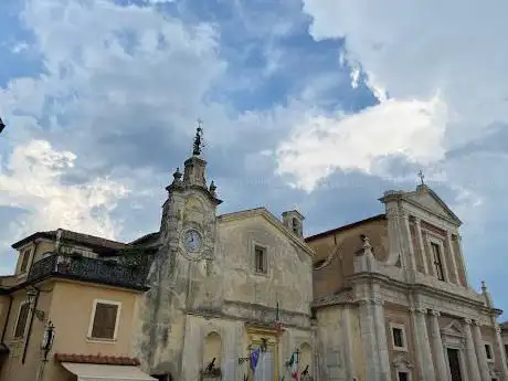Photo de Church of Saint Michael Archangel