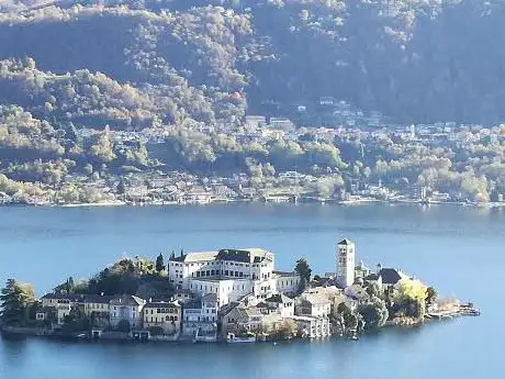 Photo de Isa La Guida Del Lago Maggiore