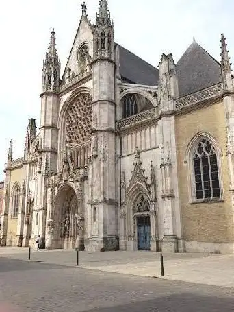 Saint-Éloi Catholic Church at Dunkirk