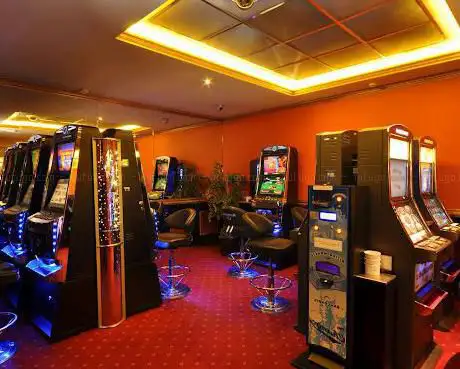 Sala Admiral SLOT & VLT