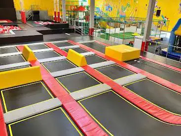 Trampolini