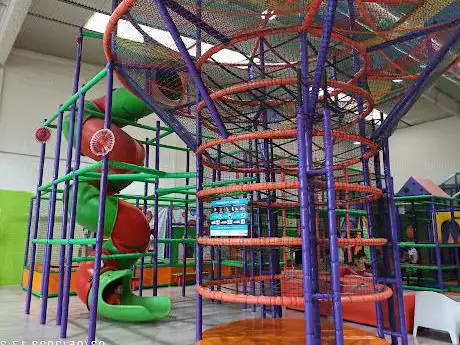 Photo de INFANTIL VALENCIA - WAU PARK Park