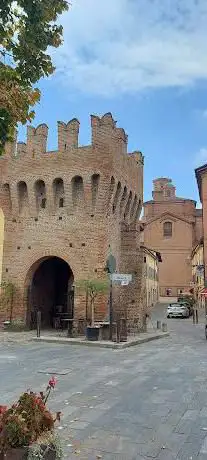 Porta Montanara